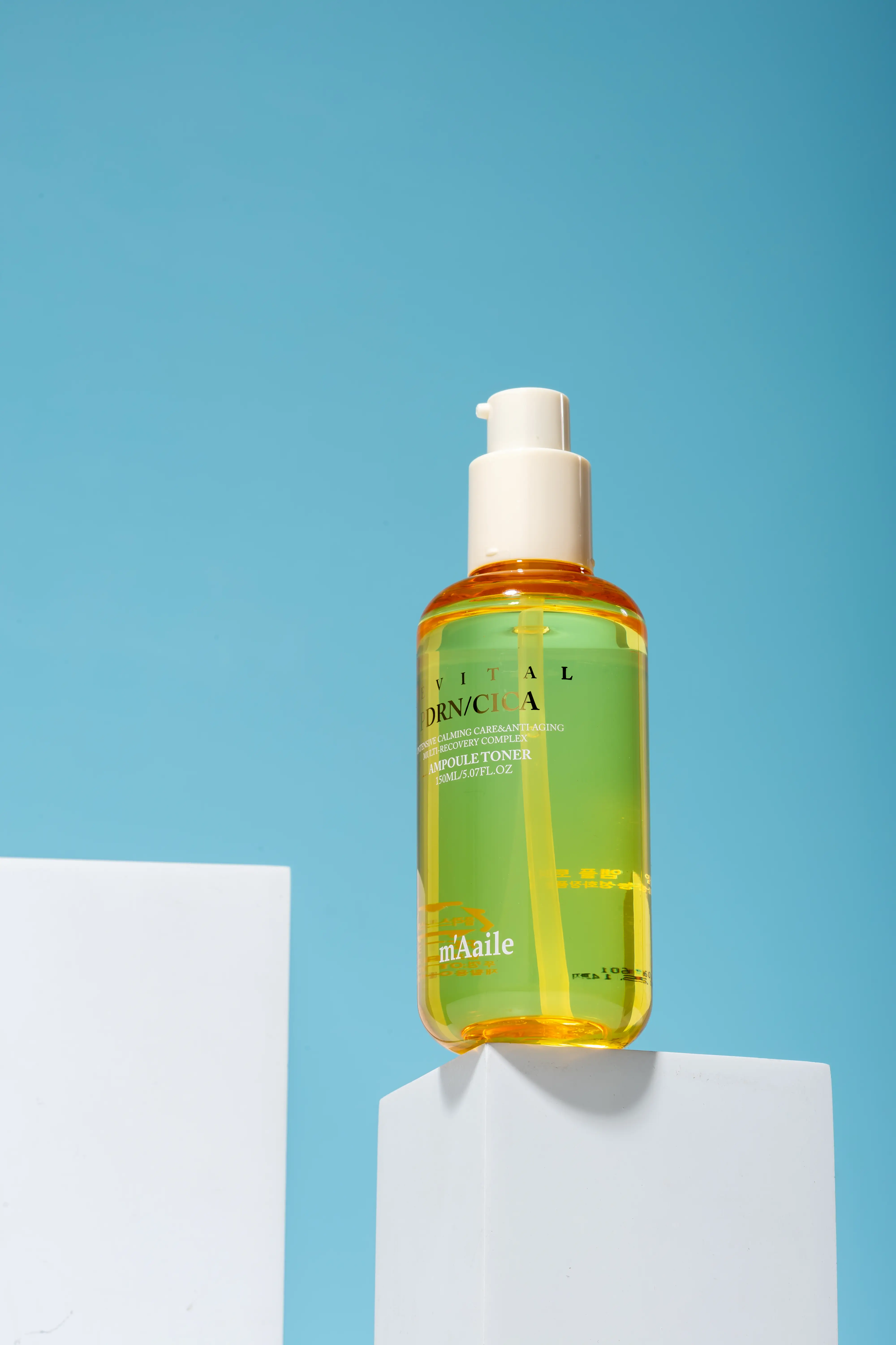 m'Aaile Ampoule Toner — staged image 3